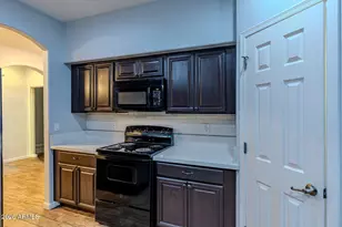 10397 W Foothill Dr, Peoria, AZ 85383 - Photo 21