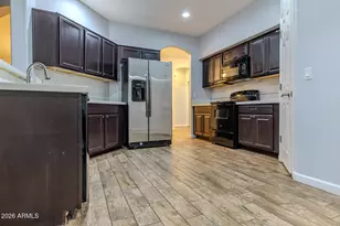 10397 W Foothill Dr, Peoria, AZ 85383 - Photo 19