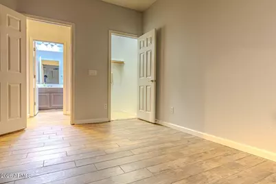 10397 W Foothill Drive, Peoria, AZ 85383 - Photo 15