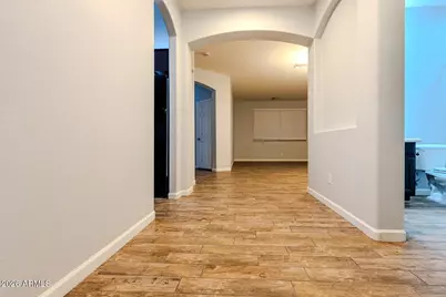 10397 W Foothill Drive, Peoria, AZ 85383 - Photo 13