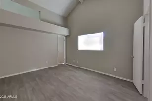 2210 W Mohawk Ln, Phoenix, AZ 85027 - Photo 7