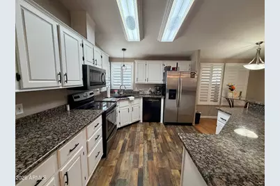 10936 E Apache Trail #1103, Apache Junction, AZ 85120 - Photo 11