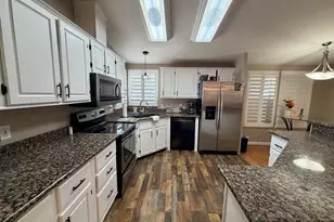 10936 E Apache Trail, Apache Junction, AZ 85120 - Photo 11