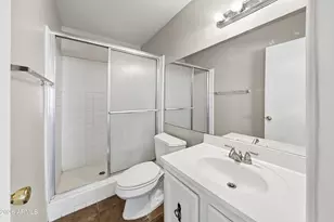 10411 N 11th Ave, Phoenix, AZ 85021 - Photo 11