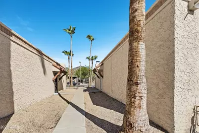 10411 N 11th Avenue #37, Phoenix, AZ 85021 - Photo 15