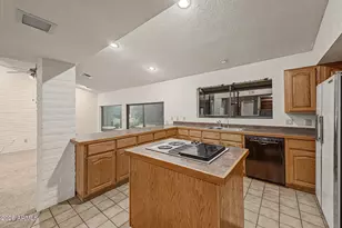 11086 E Hummingbird Ln, Gold Canyon, AZ 85118 - Photo 17