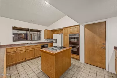 11086 E Hummingbird Lane, Gold Canyon, AZ 85118 - Photo 15