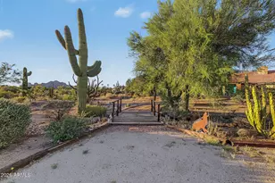 11086 E Hummingbird Ln, Gold Canyon, AZ 85118 - Photo 33