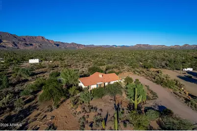 11086 E Hummingbird Lane, Gold Canyon, AZ 85118 - Photo 1