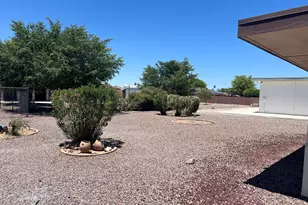 9221 W Briarwood Cir N, Sun City, AZ 85351 - Photo 3
