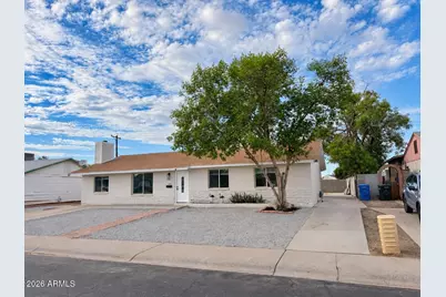 8108 W Trafalgar Avenue, Phoenix, AZ 85033 - Photo 3