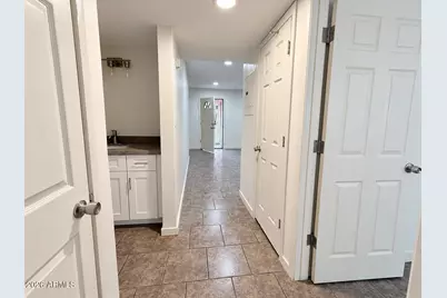 2537 W Georgia Avenue #14, Phoenix, AZ 85017 - Photo 3