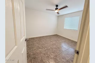 2537 W Georgia Avenue #14, Phoenix, AZ 85017 - Photo 5