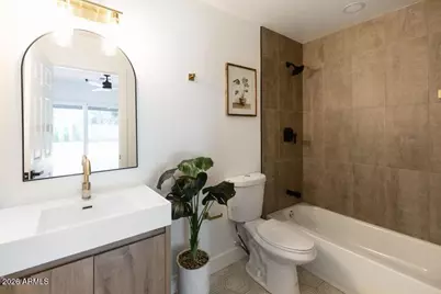 2201 E Amelia Avenue, Phoenix, AZ 85016 - Photo 17