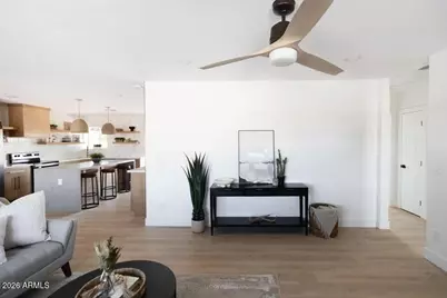 2201 E Amelia Avenue, Phoenix, AZ 85016 - Photo 3