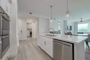 5250 E Deer Valley Dr, Phoenix, AZ 85054 - Photo 7