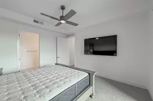 5250 E Deer Valley Dr, Phoenix, AZ 85054 - Photo 23