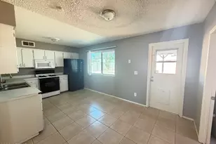 9018 E Marguerite Ave, Mesa, AZ 85208 - Photo 5