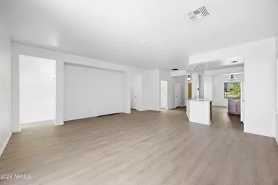 9365 W Milkweed Loop, Phoenix, AZ 85037 - Photo 5