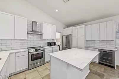 9414 W Ross Avenue, Peoria, AZ 85382 - Photo 11