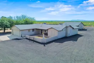 34622 N 214th Dr, Wittmann, AZ 85361 - Photo 1