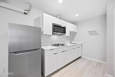 3025 N 32nd Street #Apt 52, Phoenix, AZ 85018 - Photo 5