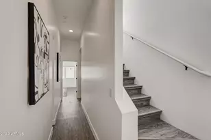 3645 E Earll Dr, Phoenix, AZ 85018 - Photo 9