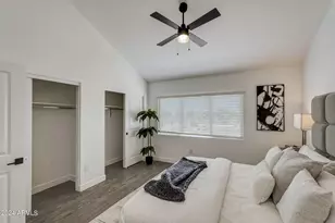 3645 E Earll Dr, Phoenix, AZ 85018 - Photo 17