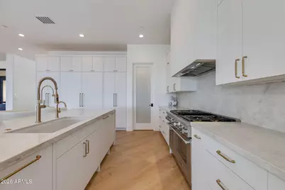 5427 E Wonderview Road, Phoenix, AZ 85018 - Photo 13