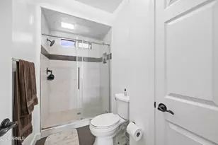 1351 N Pleasant Dr, Chandler, AZ 85225 - Photo 25