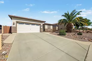 10762 W Cimarron Dr, Peoria, AZ 85373 - Photo 5
