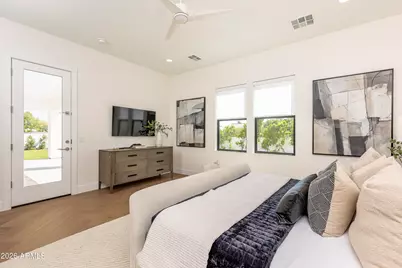 3025 E Rosemonte Drive, Phoenix, AZ 85050 - Photo 19