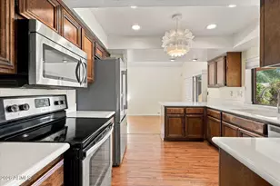 10621 N 9th St, Phoenix, AZ 85020 - Photo 15