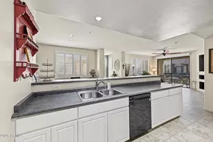705 E Queen Creek Rd, Chandler, AZ 85248 - Photo 11