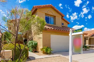 3223 E Poinsettia Dr, Phoenix, AZ 85028 - Photo 1