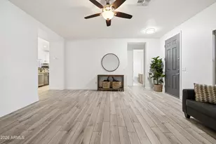 19668 E Canary Way, Queen Creek, AZ 85142 - Photo 5