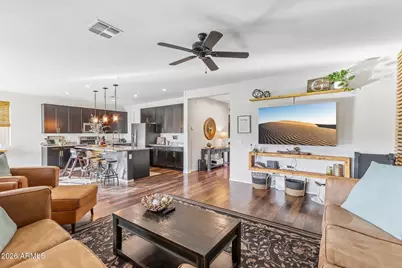 17365 W Hedgehog Place, Surprise, AZ 85387 - Photo 11