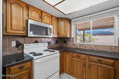 818 E Drake Drive, Tempe, AZ 85283 - Photo 29