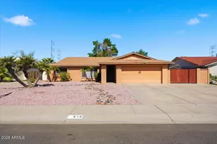818 E Drake Dr, Tempe, AZ 85283 - Photo 5