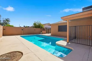 818 E Drake Dr, Tempe, AZ 85283 - Photo 49