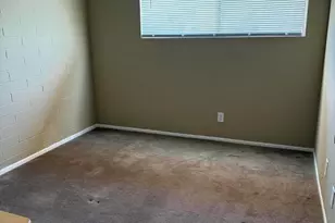 5413 N Black Cyn Hwy, Phoenix, AZ 85015 - Photo 17
