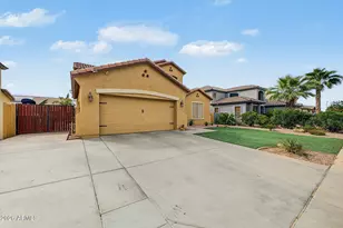 3541 E Coconino Wy, Gilbert, AZ 85298 - Photo 3