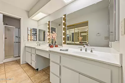 25243 S Cloverland Drive, Sun Lakes, AZ 85248 - Photo 13