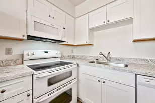 17642 N 32nd St, Phoenix, AZ 85032 - Photo 7