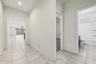 18363 W Whispering Wind Dr, Surprise, AZ 85387 - Photo 11