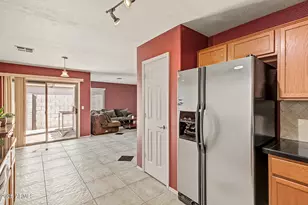 821 E Nardini St, San Tan Valley, AZ 85140 - Photo 9