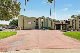 461 W Holmes Ave, Mesa, AZ 85210 - Photo 33