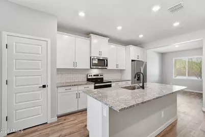 11482 W Camden Drive, Youngtown, AZ 85363 - Photo 5