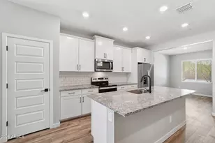 11482 W Camden Dr, Youngtown, AZ 85363 - Photo 5