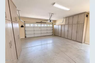 8118 W Harmony Lane, Peoria, AZ 85382 - Photo 13
